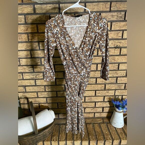 ‎BCBG Maxazria bubbly brown dress - Picture 1 of 6